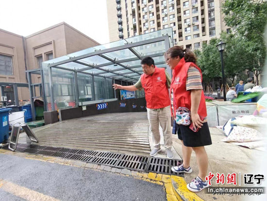 【党始终在人民群众身边】(四)和平区各单位党员干部奋战防汛救灾第一线