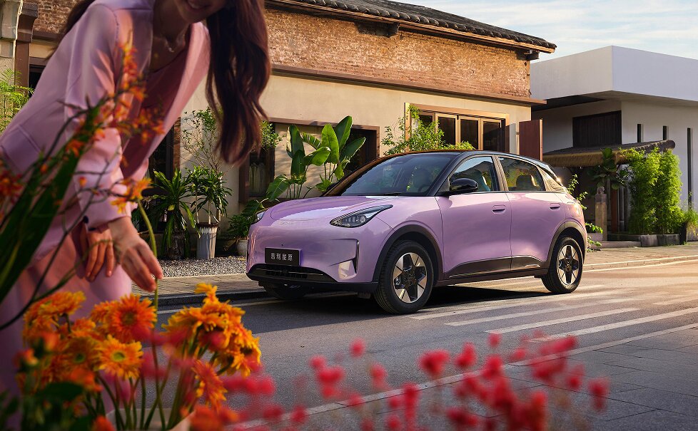 中国全品类销量冠军车型焕新，2026款吉利星愿“起步即高配”